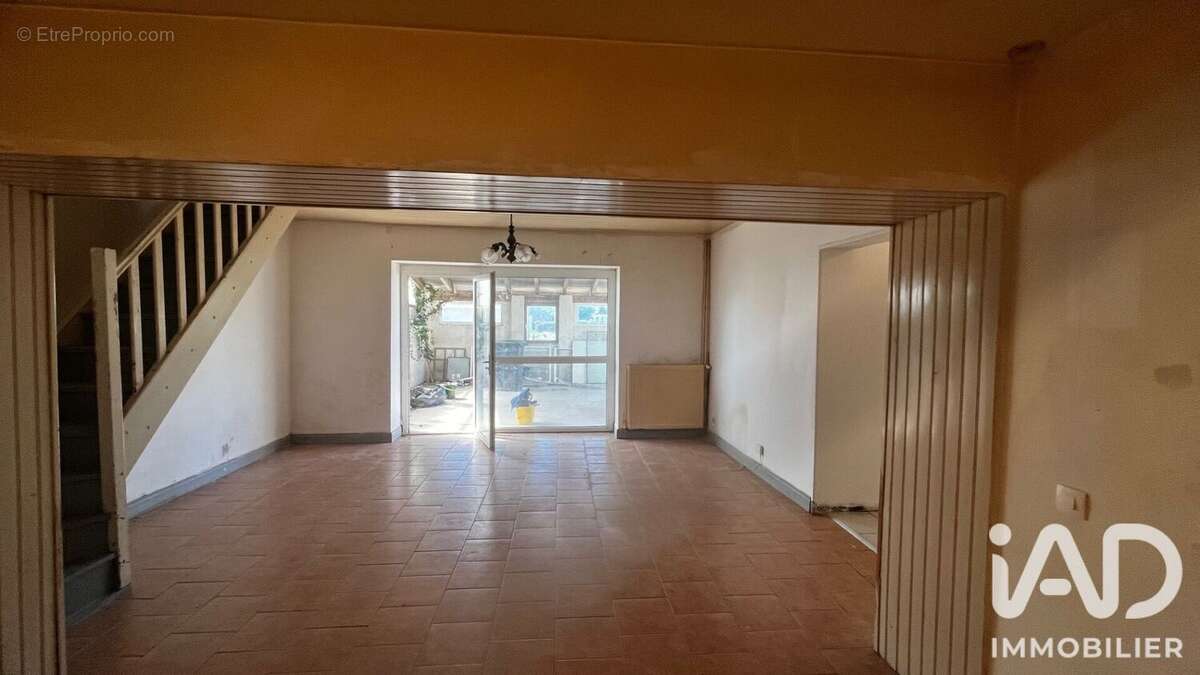 Maison 120 m² à Courcome  - photo 3