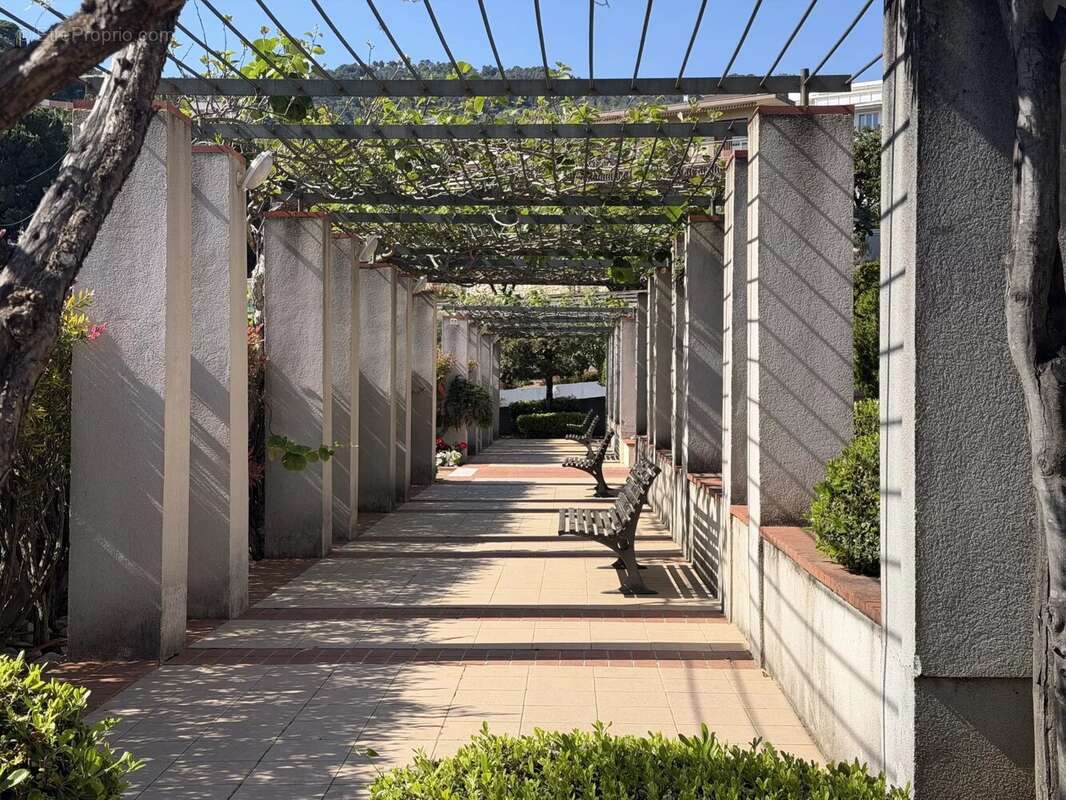 Appartement à ROQUEBRUNE-CAP-MARTIN