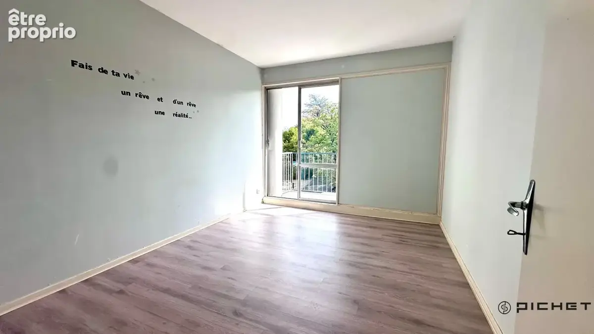 Appartement Angouleme 4 pièce(s) 75 m2 - photo 11