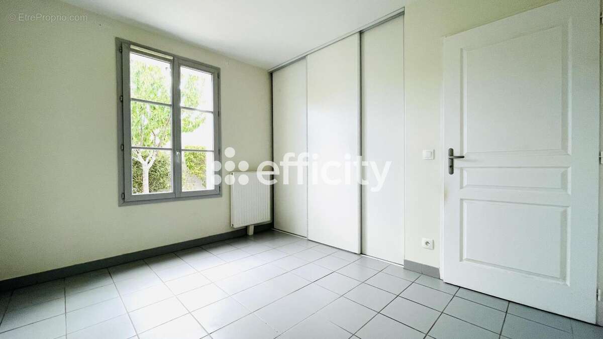 Maison 80 m² à Saint-Georges-D'oleron  - photo 9