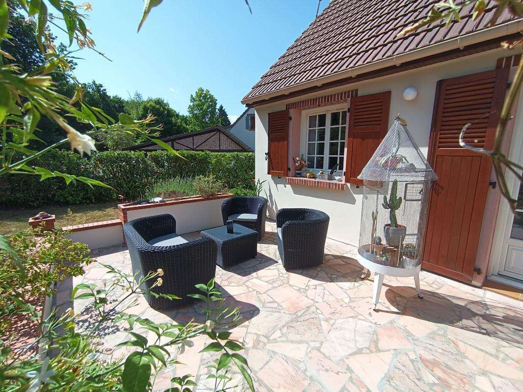 Maison à MENESTREAU-EN-VILLETTE