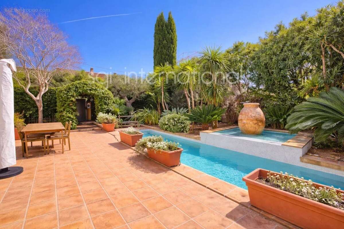 Maison à SAINT-TROPEZ