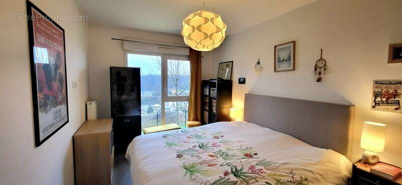 Appartement à MONT-SAINT-AIGNAN