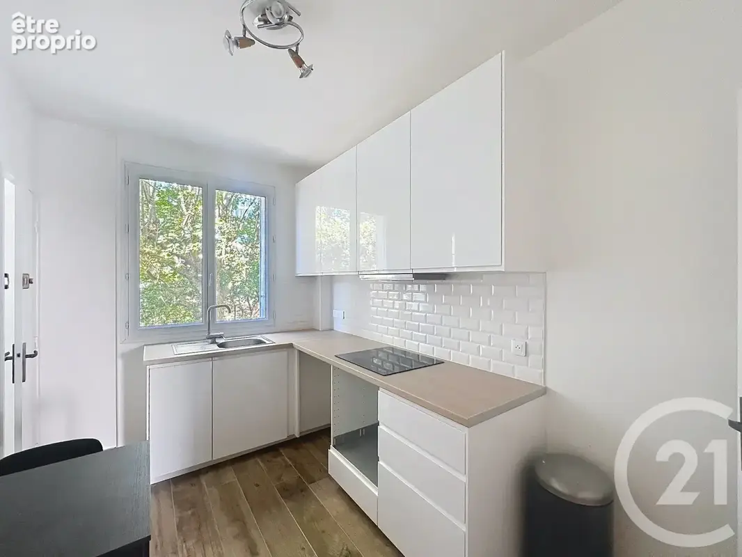Appartement 2 pièces 55 m² à vendre à Saint-Cloud (92210) - photo 17