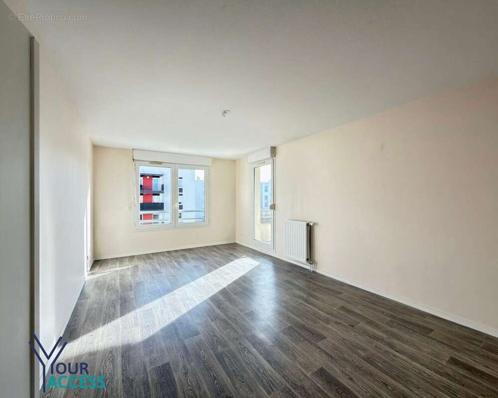 Appartement à BRON