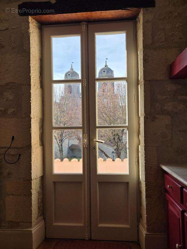 Appartement à SAINT-JEAN-D&#039;ANGELY