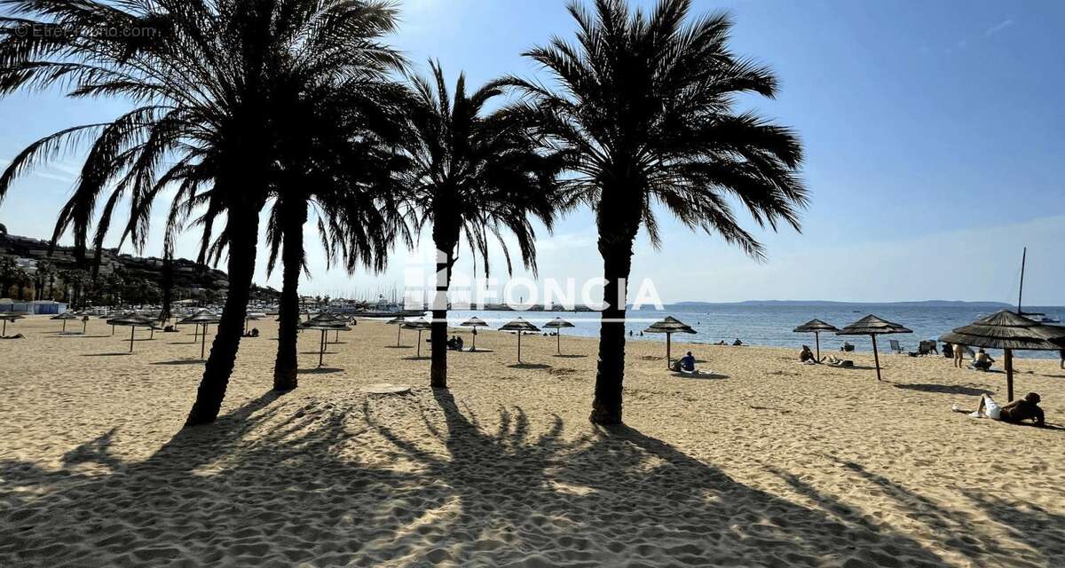 Appartement à LE LAVANDOU