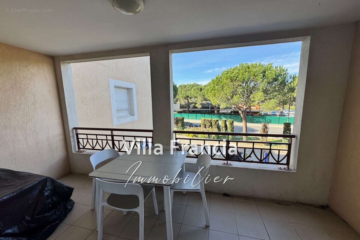 Appartement à MANDELIEU-LA-NAPOULE