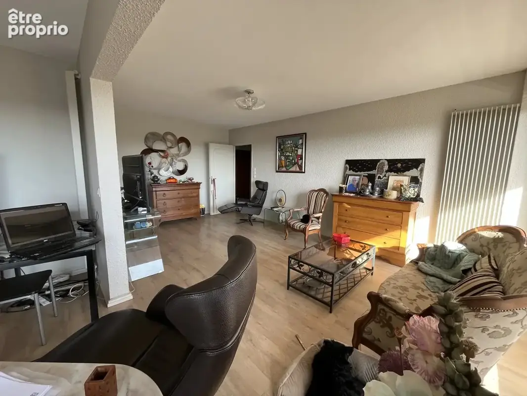 BOURG LES VALENCE - Appartement T4, terrasse, cave et parking - photo 9