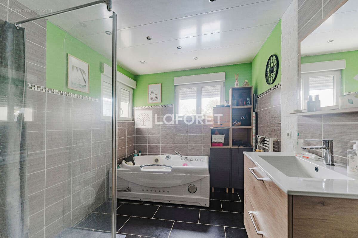 Maison à LAMBRES-LEZ-DOUAI