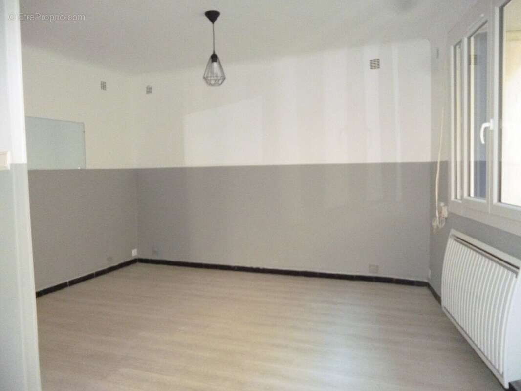 Maison à CORNEILHAN