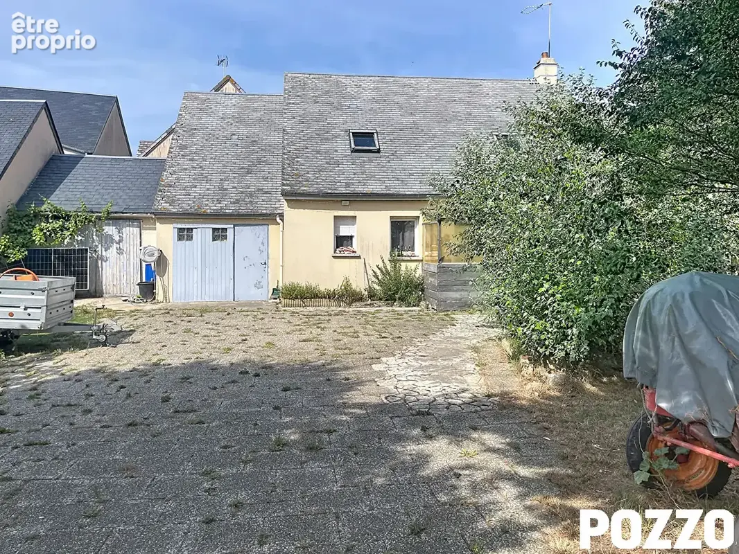 Photo Maison à Saint-Germain-Sur-Ay au prix de 239 000€