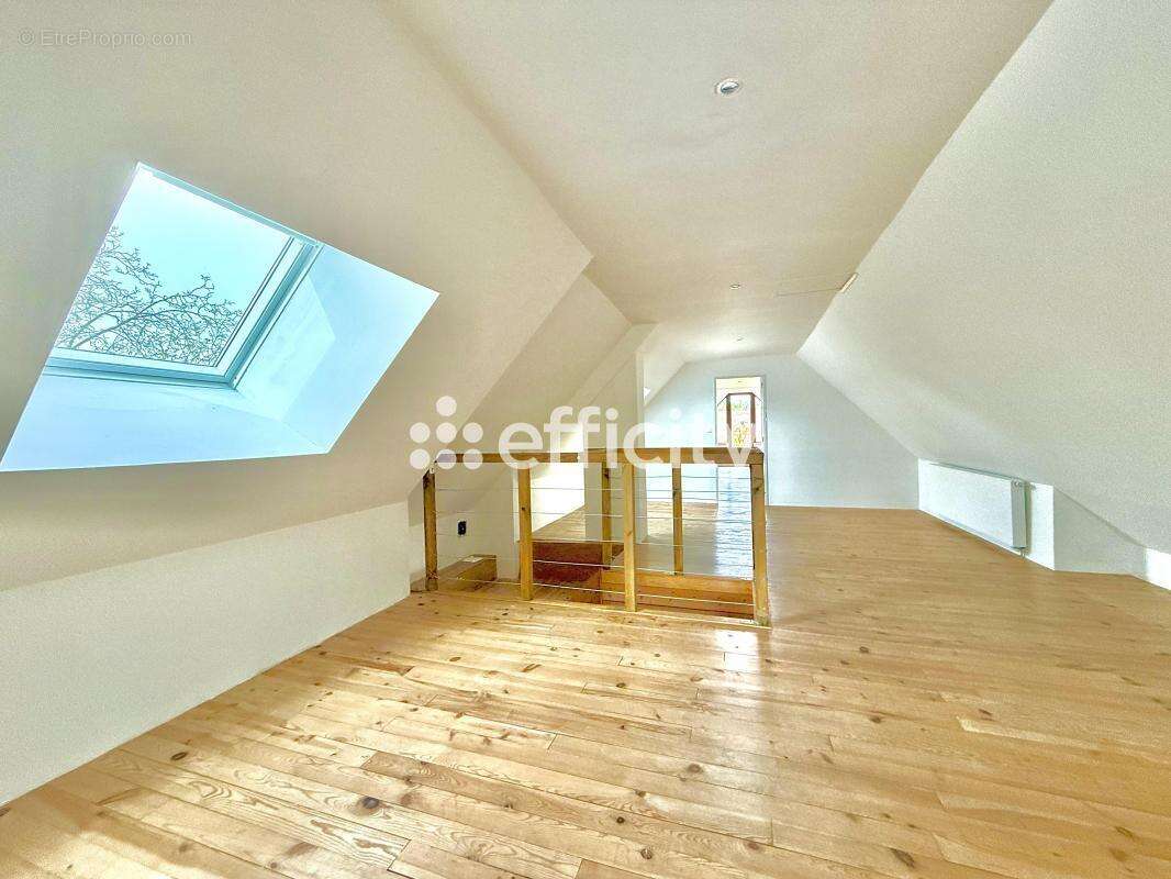 Maison à BUCY-LE-LONG