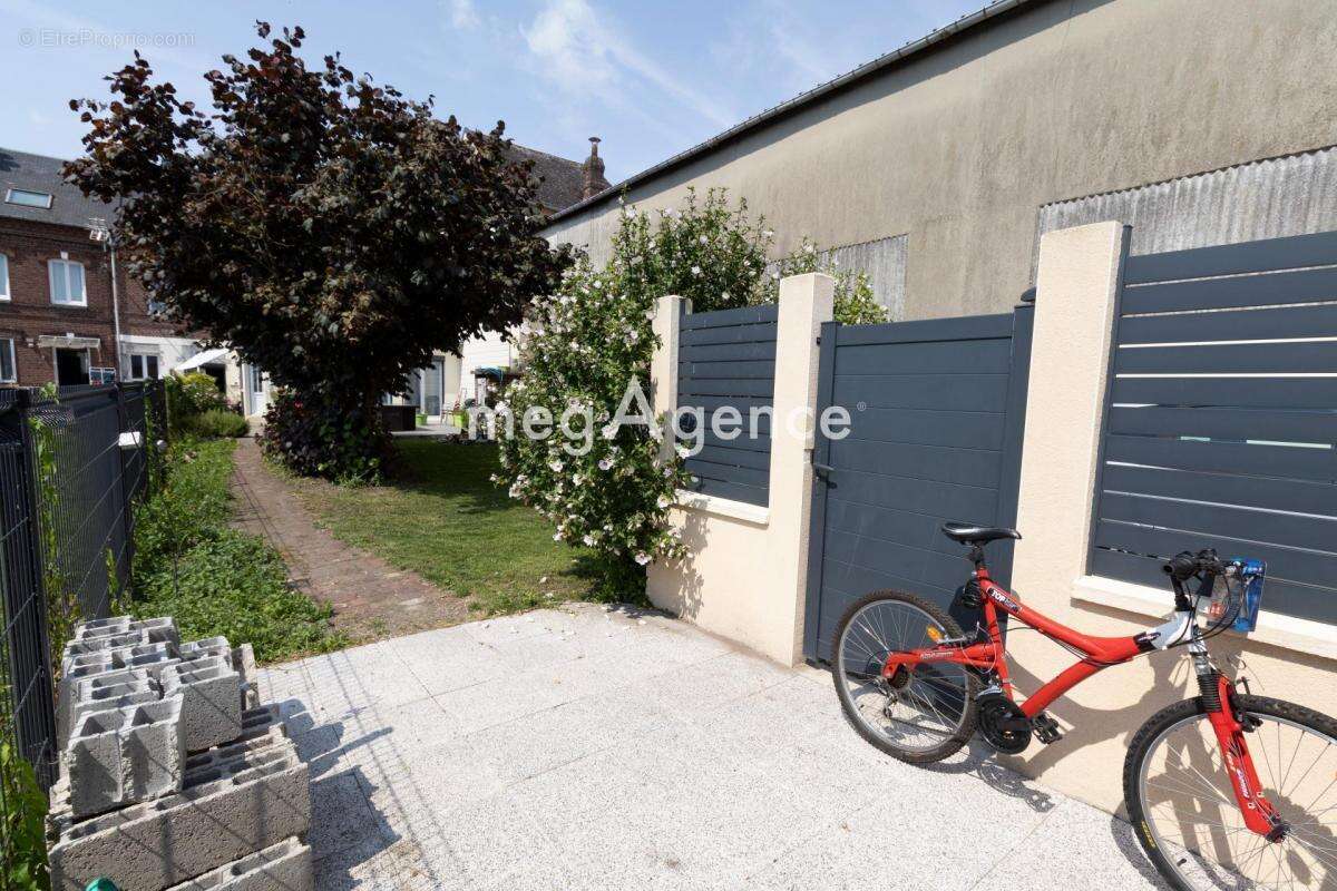 Maison à DEVILLE-LES-ROUEN