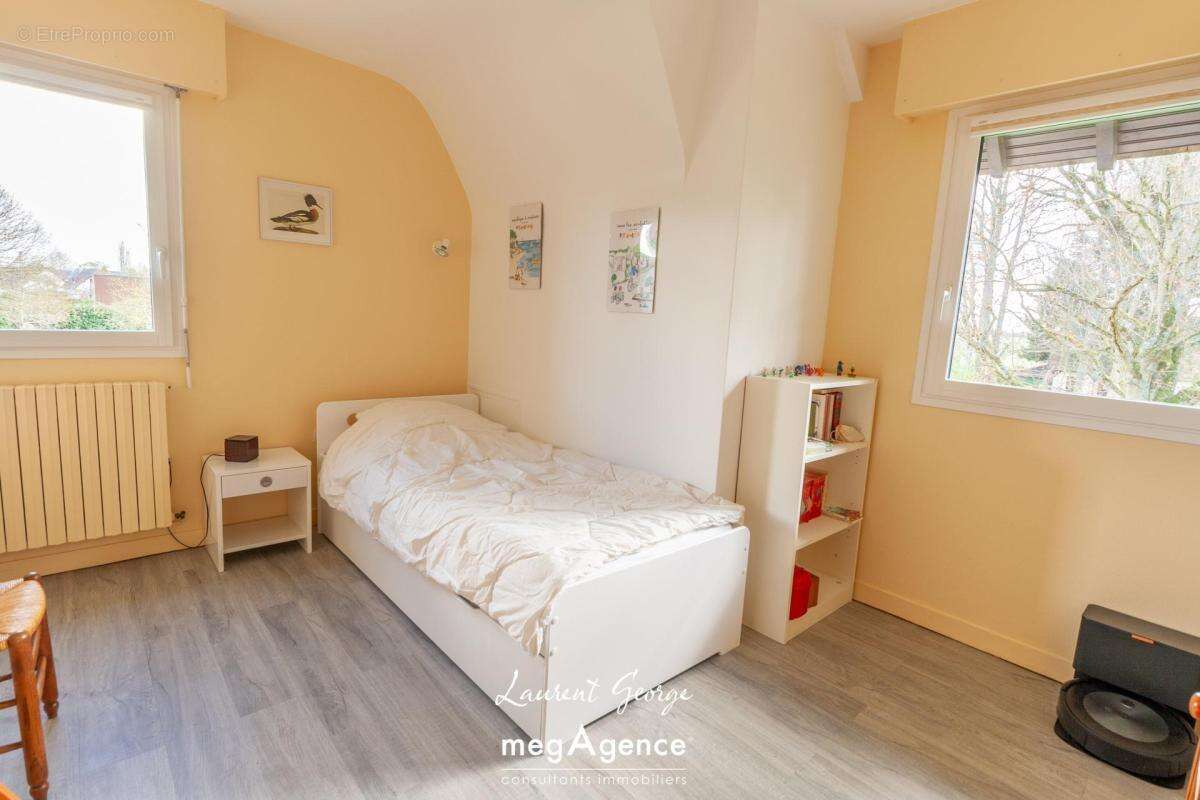 Maison à SAINT-JACQUES-SUR-DARNETAL