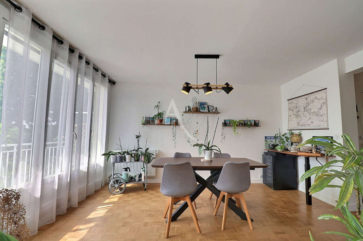 Magnifique Appartement Maisons Laffitte 3 pièces 66 m² 1 chbre (possible 2) au calme et refait à neuf ! - photo 8