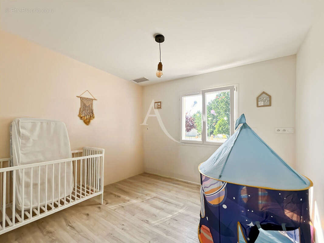 Maison de plain-pied récente ? Calme et confort! - photo 7