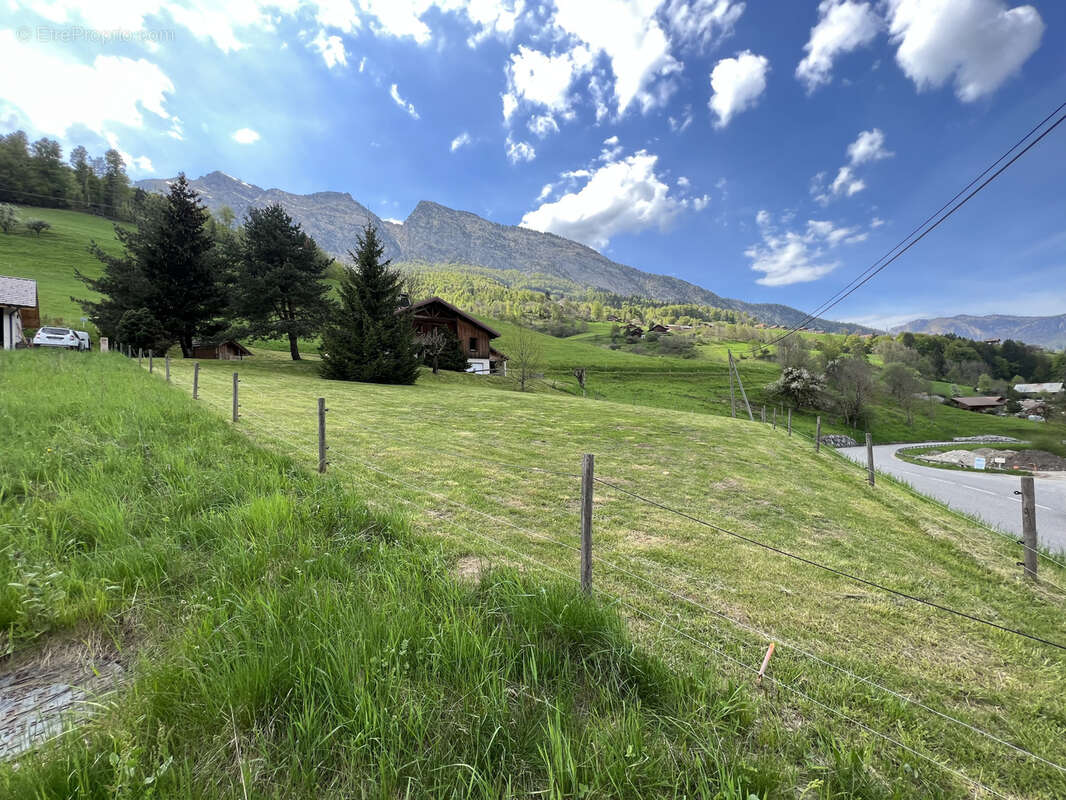 Terrain à LES CLEFS
