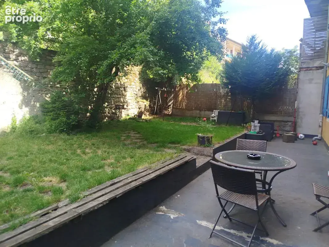 Maison  avec jardin , garage et appartement indépendant - photo 6