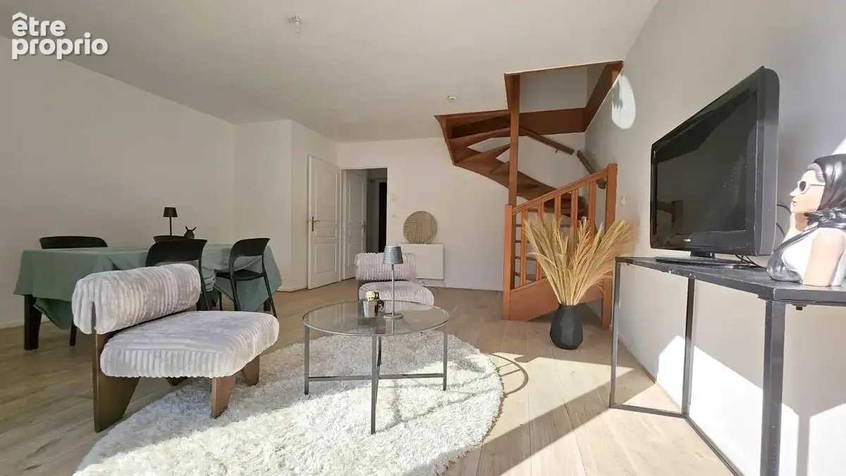 Maison mitoyenne sans travaux et avec garage située à Loos - photo 3