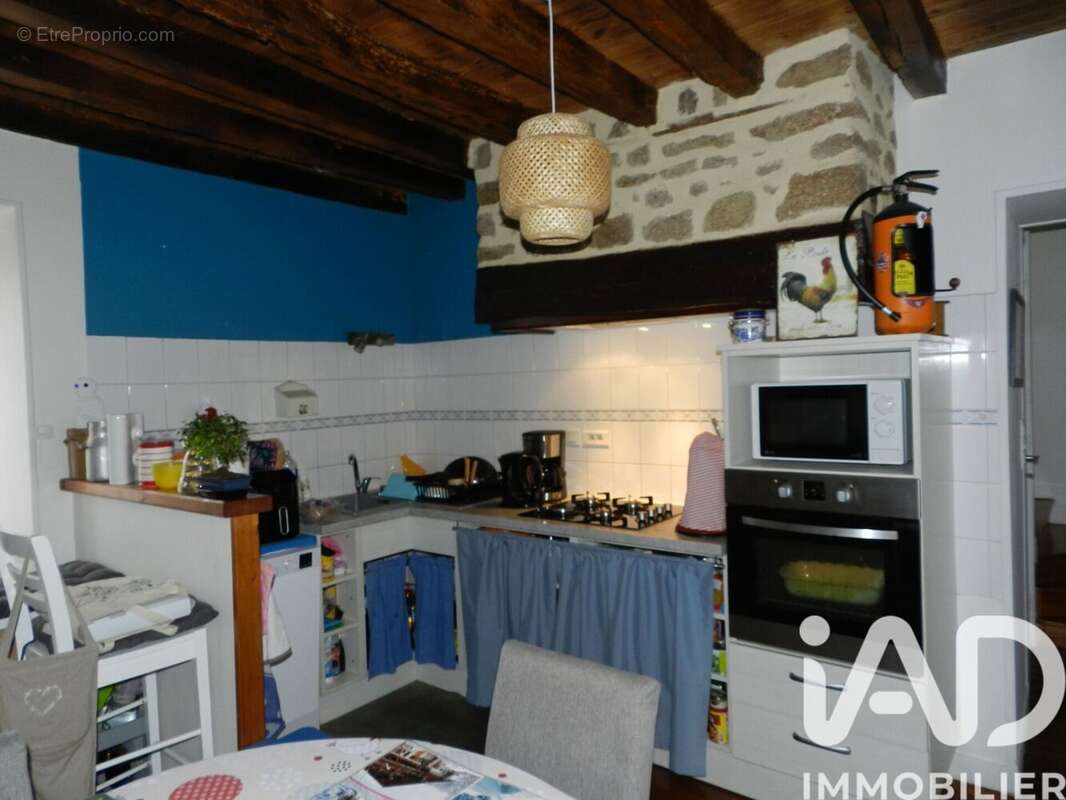 Maison 58 m² à Le Horps  - photo 2