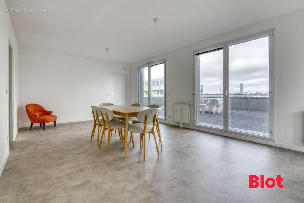 Appartement à NANTES
