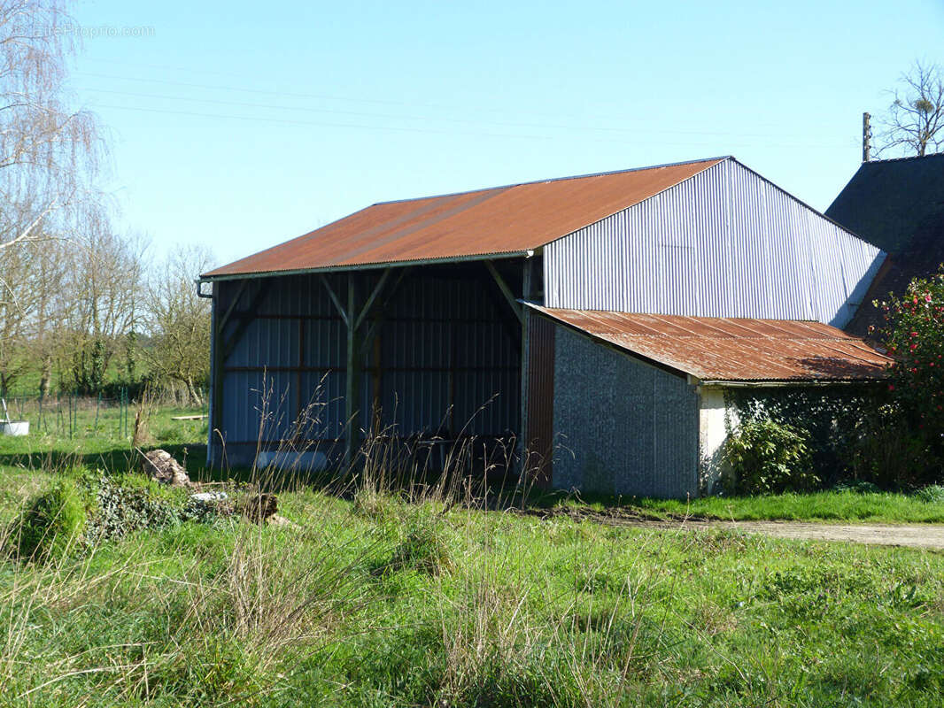 Maison à LIVRE