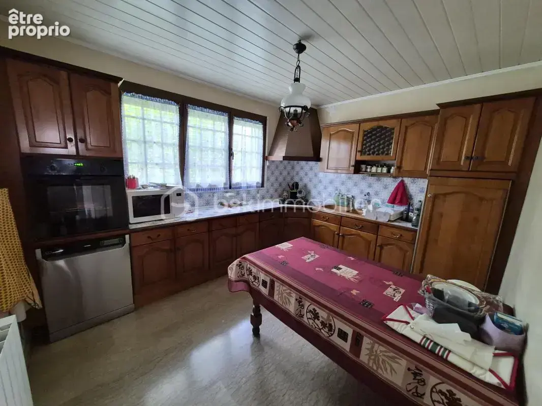 Charmante maison familiale avec beaux volumes et extérieur agréable - photo 6