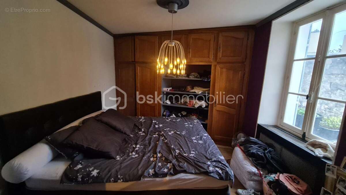 Appartement à URY