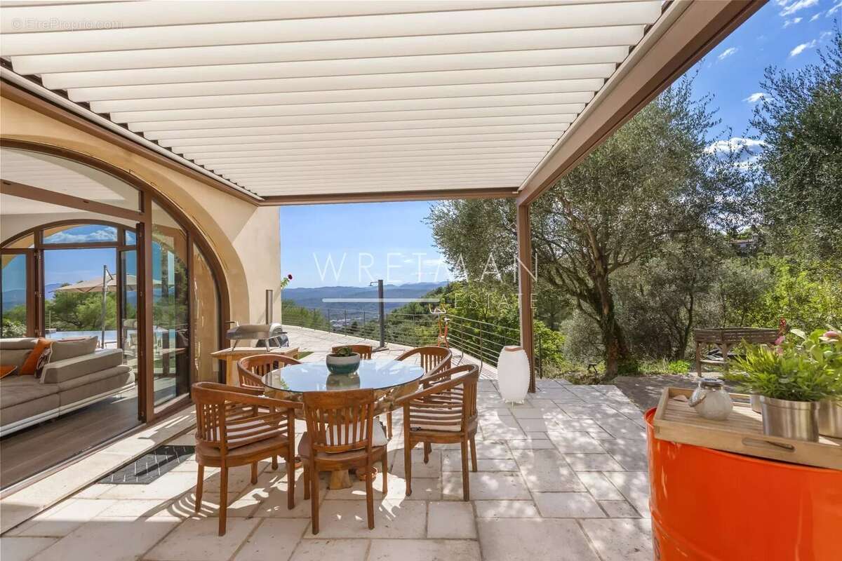 Maison à MONTAUROUX