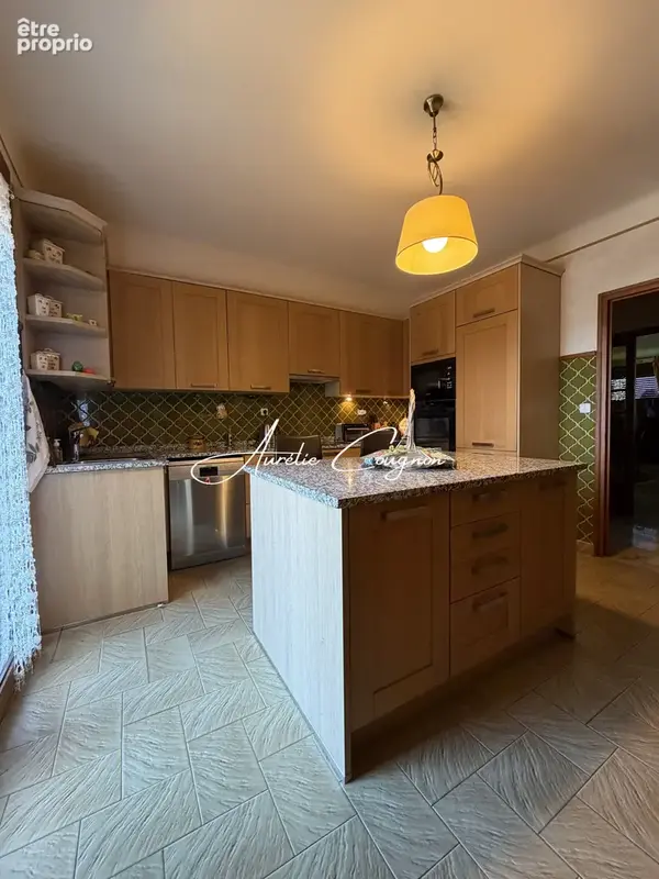 Maison 440 m² à Sainte-Marie  - photo 7