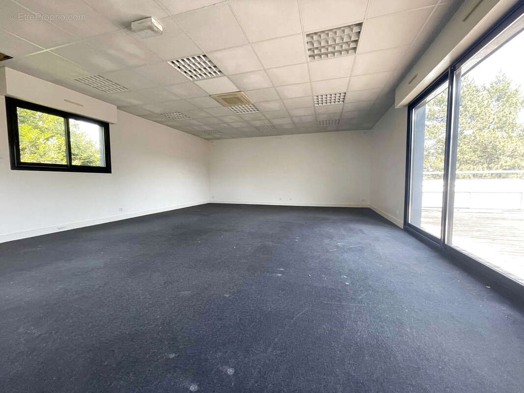 Commerce à SAINT-GREGOIRE