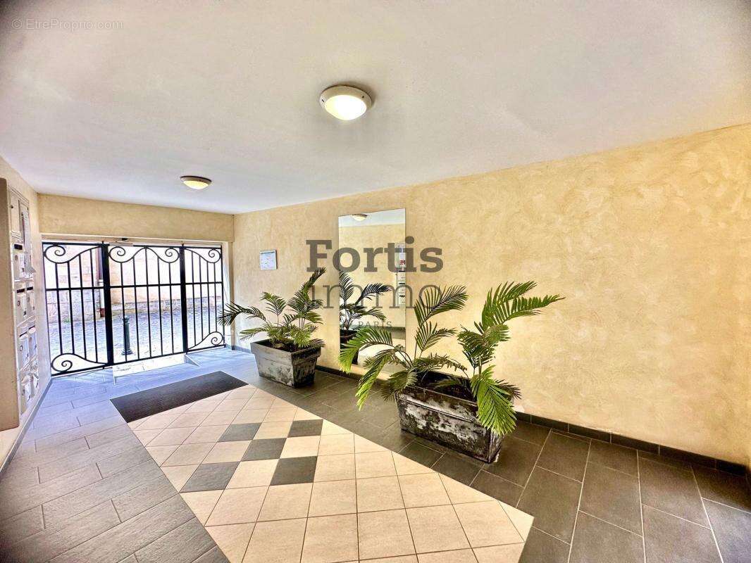 Appartement à CORBEIL-ESSONNES