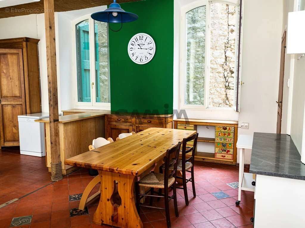 À vendre -  grande maison de village avec cour interieure - - photo 3