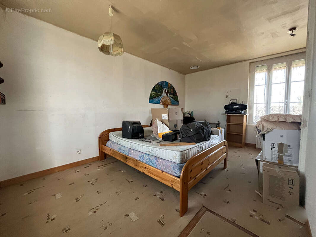 EXCLUSIF - Maison à rénover avec terrain - MANTILLY - REF 14058 - photo 5