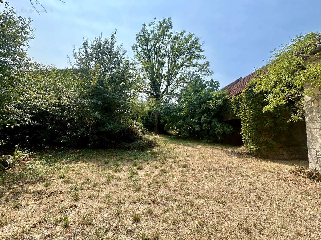 Superbe ensemble en pierre avec une vue exceptionnelle - photo 25