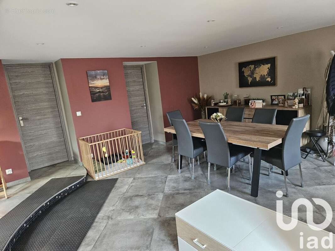 Photo 5 - Appartement à DOUBS