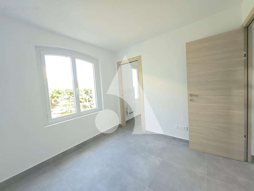 Appartement T4 de 122.19 m2- SAINT RAPHAEL - photo 14