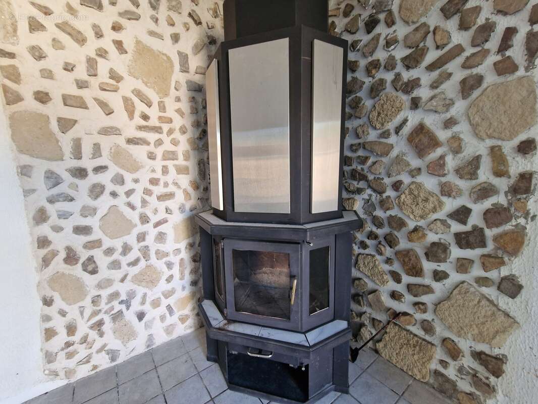 Appartement à vendre 3 pièces en rez-de-jardin proche de EPINAL (88) avec TERRASSE et TERRAIN - photo 6