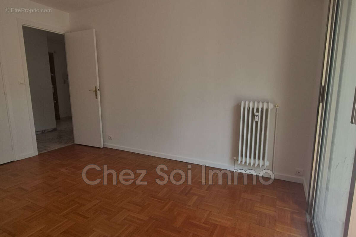 Appartement 59 m² à Nice  - photo 7