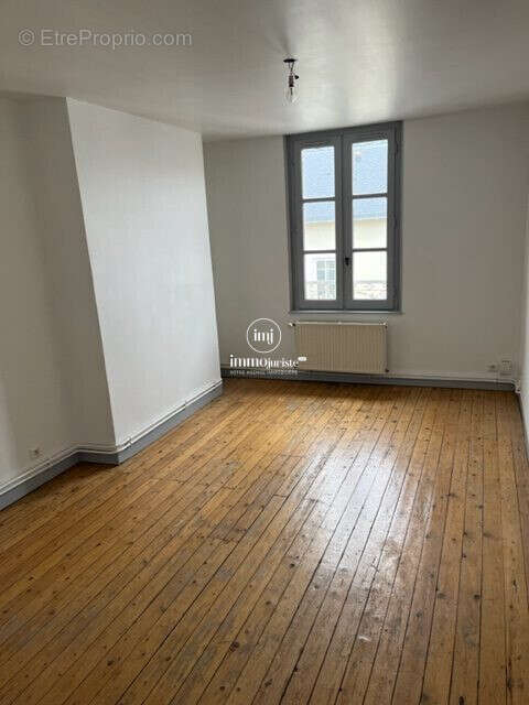 Appartement 320 m² à vendre à Limoges (87000) - photo 3