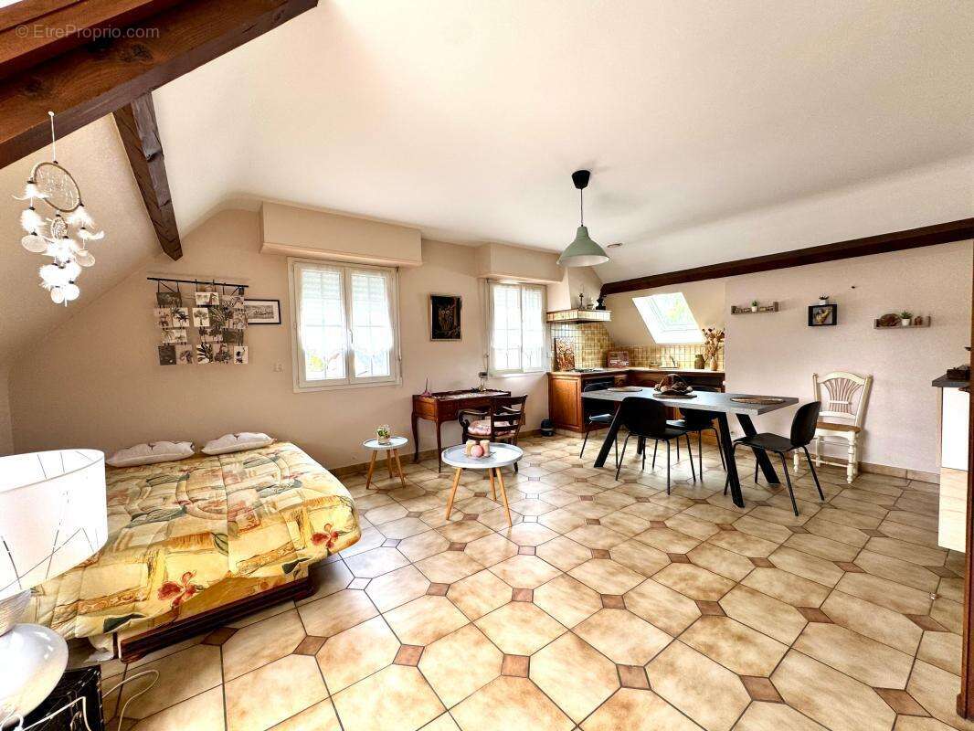 Maison à LONS