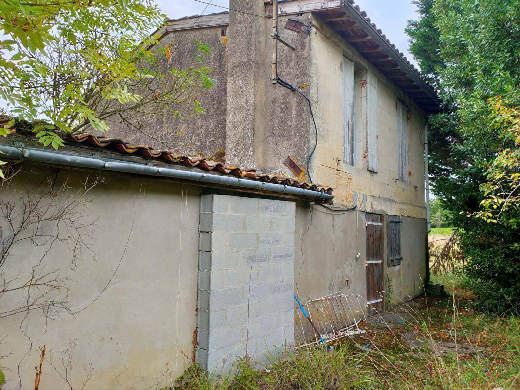 Maison à YVRAC