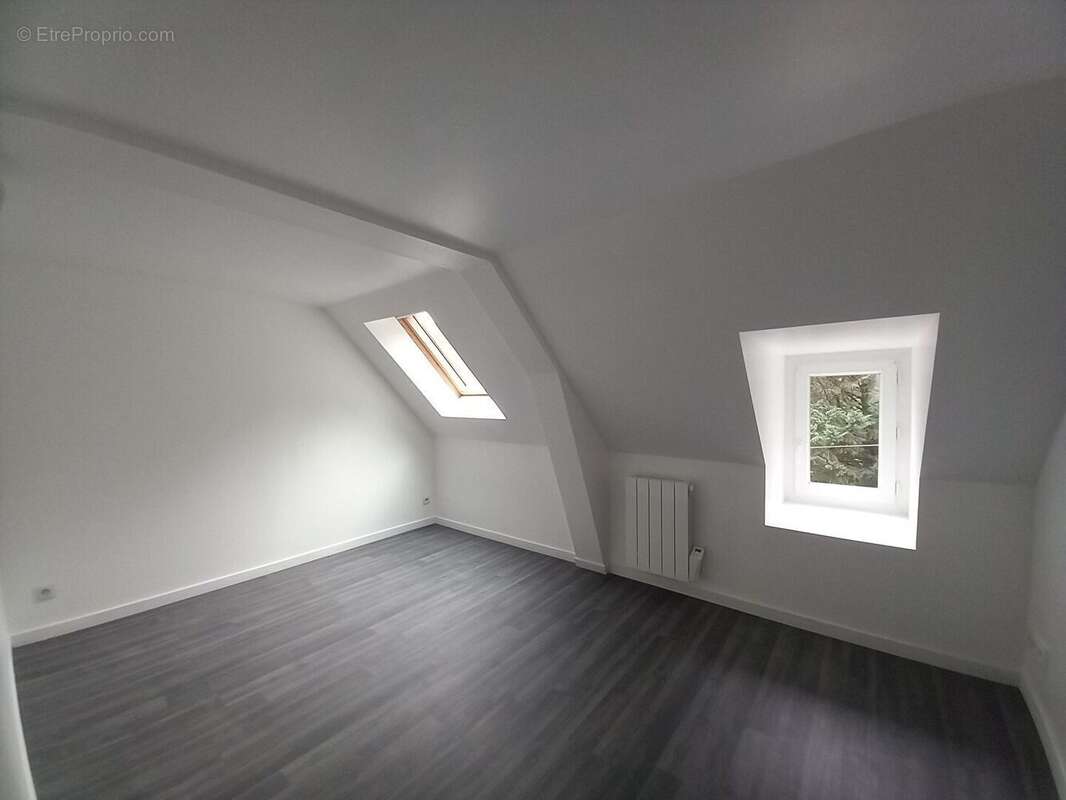 Maison à FOUGERES