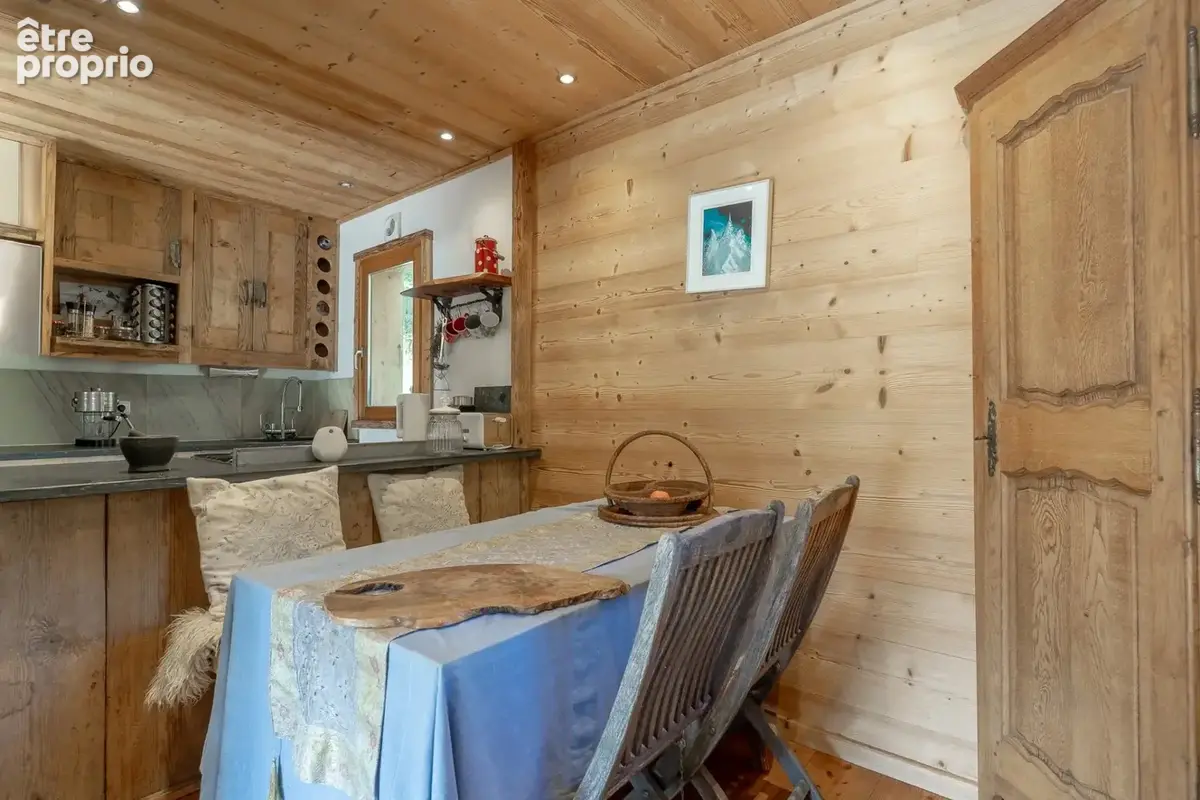 Magnifique petit chalet de charme dans le plus beau village de la vallée - photo 7