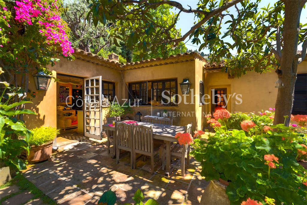 Maison à ROQUEBRUNE-CAP-MARTIN