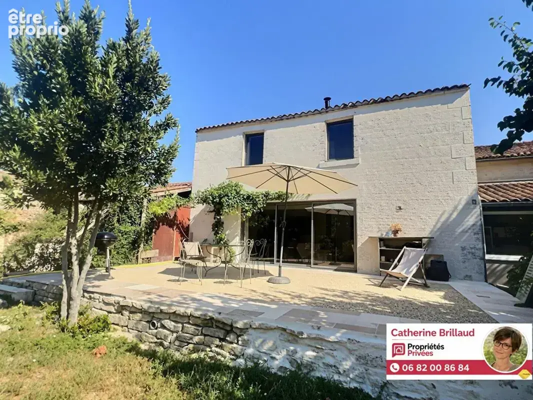 Maison Maille 6 pièce(s) 190 m2 environ - photo 12