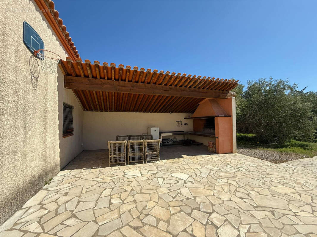 Maison à ESPIRA-DE-L'AGLY