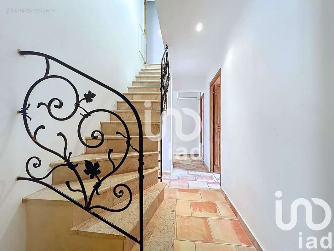 Photo 9 - Maison à NIOZELLES