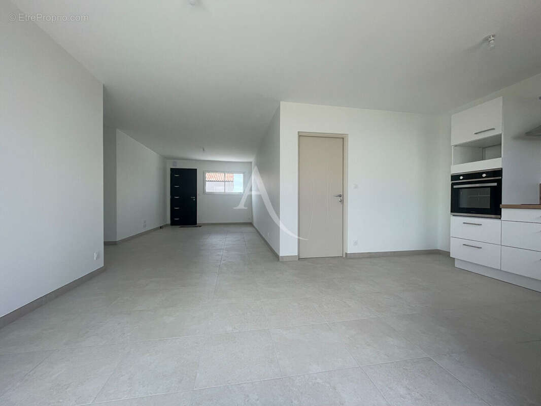 Maison à SAINT-VINCENT-SUR-JARD